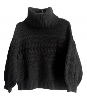 BLACK KNIT