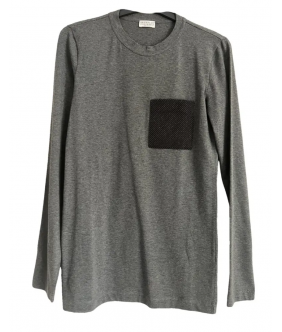 GREY TSHIRT