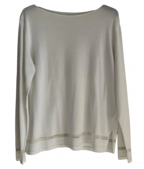 WHITE SWEATER